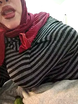 Malak-26 online show from February 2026 10:42:01 PM