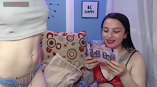 Esmerraldaa mia online show from March 2025 01:07:01 PM