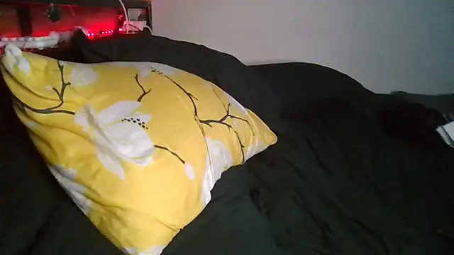 Jezebel888 online show from March 2025 09:43:01 PM