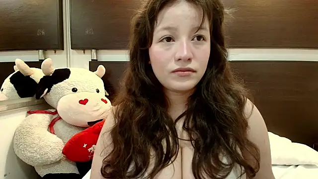 Marii 18 online show from January 2026 04:08:02 AM