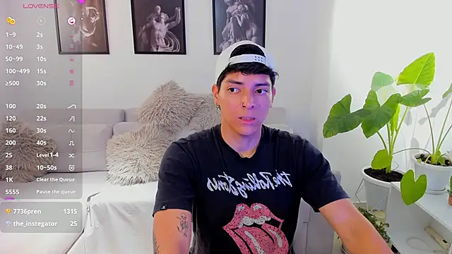  JacobMiller   online show from February 2025 09:15:02 PM