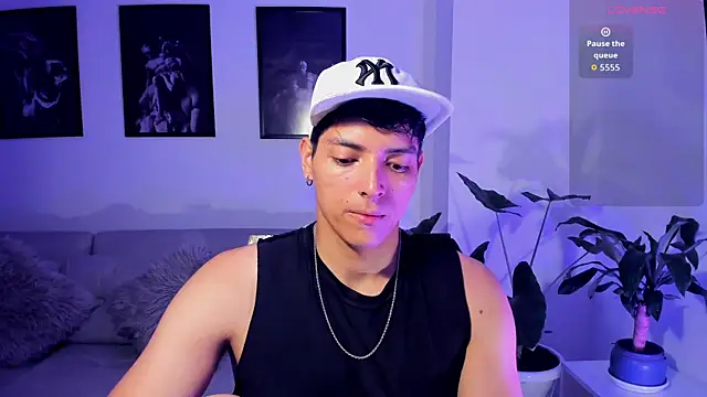  JacobMiller   online show from April 2026 04:13:02 AM