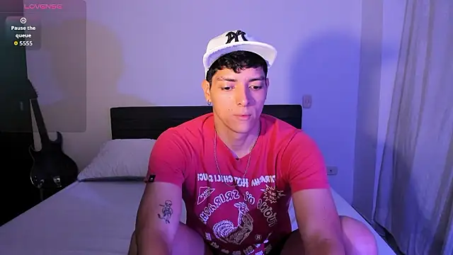  JacobMiller   online show from March 2026 10:14:01 PM