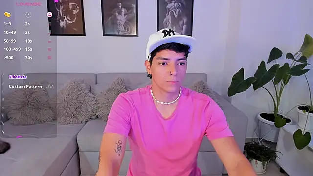  JacobMiller   online show from February 2025 09:09:01 PM