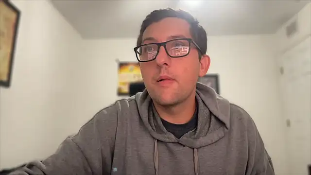 Milflover96 online show from December 2025 12:00:01 AM