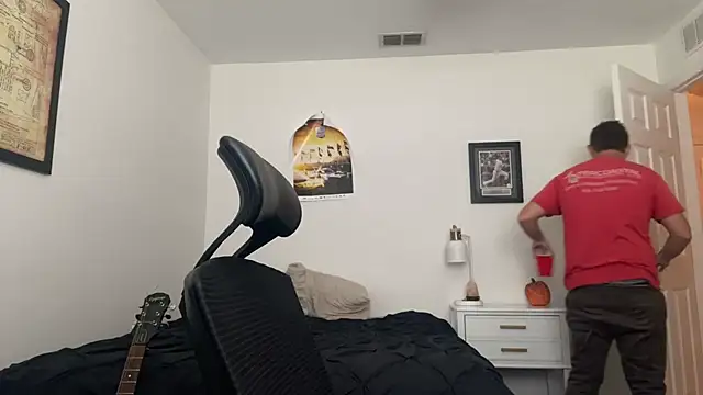 Milflover96 online show from September 2025 05:53:02 PM