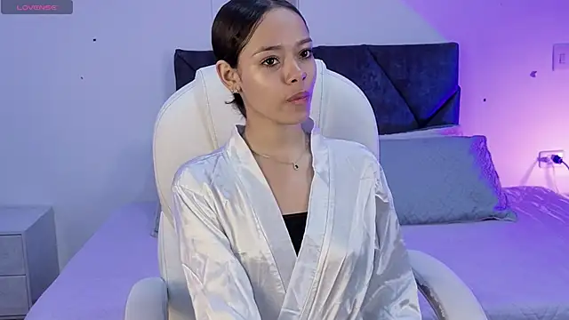 sara sharma  online show from December 2025 01:56:01 PM