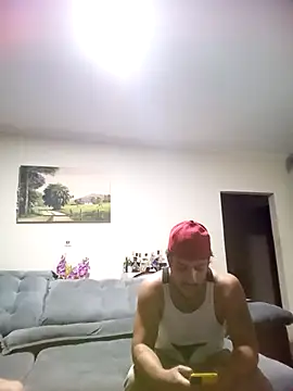 Snapshot of TonnyMoreno chatting on March 2026 12:40:01 AM TonnyMoreno online show from March 2026 12:40:01 AM