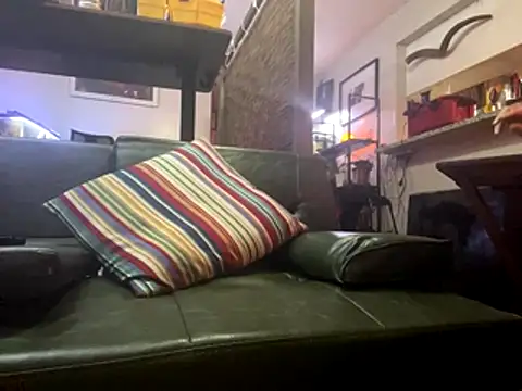 FreakServant100 online show from November 2025 02:59:01 AM