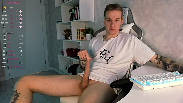 jaffersonlouis online show from March 2025 02:17:01 PM