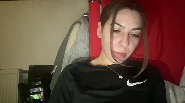 Snapshot of sarrah_rossy chatting on March 2025 10:22:02 PM sarrah rossy online show from March 2025 10:22:02 PM