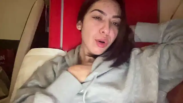 Snapshot of sarrah_rossy chatting on March 2025 01:55:02 AM sarrah rossy online show from March 2025 01:55:02 AM