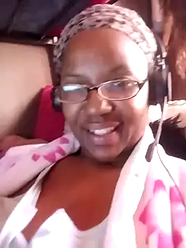 Coco Nile online show from September 2025 10:44:01 AM