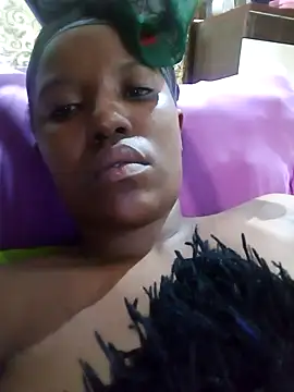 Coco Nile online show from March 2025 07:32:01 PM