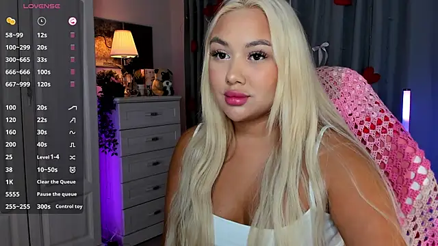  Loneve   online show from April 2026 03:19:01 PM