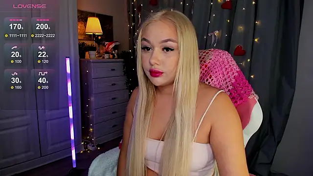  Loneve   online show from February 2026 03:23:01 PM