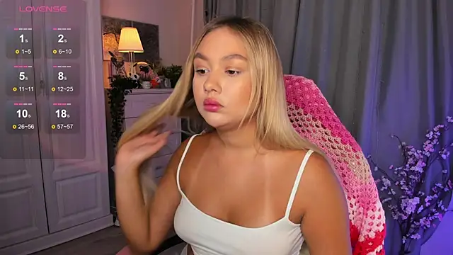  Loneve   online show from October 2025 01:56:01 PM