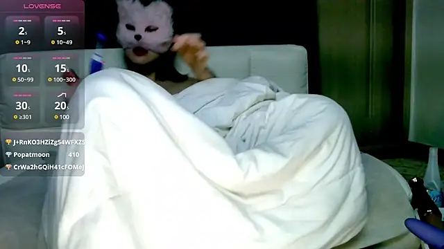 Snapshot of Kor_Cat chatting on March 2025 05:33:01 PM Kor Cat online show from March 2025 05:33:01 PM