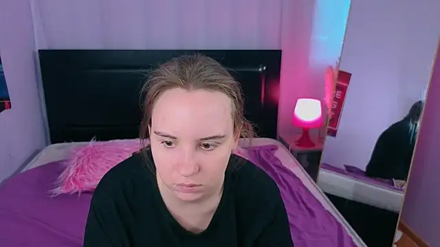 Lika 0ne online show from April 2026 12:12:01 PM