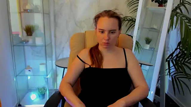 Lika 0ne online show from May 2026 12:00:02 PM