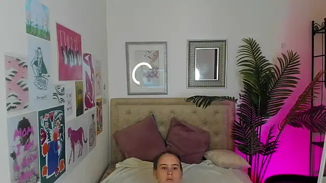 Lika 0ne online show from June 2026 11:59:02 AM
