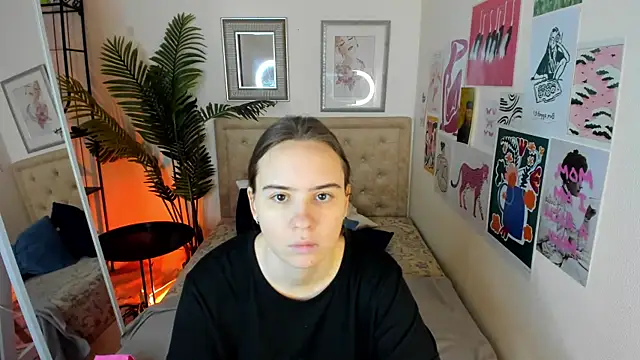 Lika 0ne online show from February 2026 12:15:01 PM