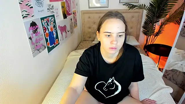 Lika 0ne online show from February 2026 12:26:01 PM