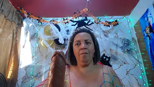 alina maturehot online show from October 2025 09:15:02 PM