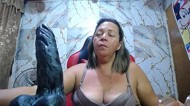 Snapshot of alina_maturehot chatting on February 2026 07:22:02 AM alina maturehot online show from February 2026 07:22:02 AM