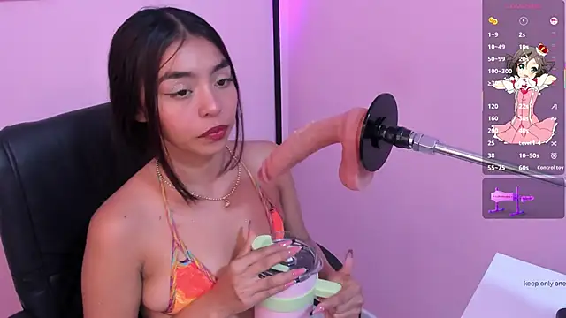 lanna brunette online show from February 2026 01:00:01 PM