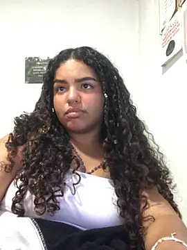 Anitta bell online show from March 2025 03:45:02 AM