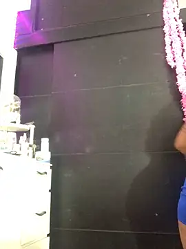 Anitta bell online show from November 2025 01:10:01 AM