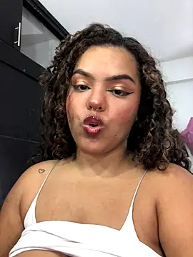 Anitta bell online show from September 2025 01:01:02 AM