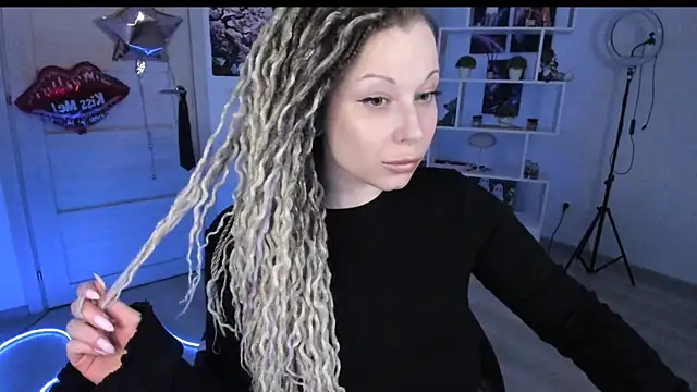 HoneySallyMoore online show from February 2026 01:53:01 PM