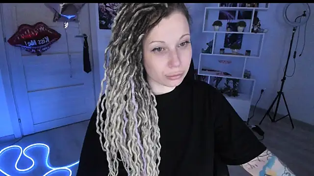 HoneySallyMoore online show from February 2026 11:22:02 PM