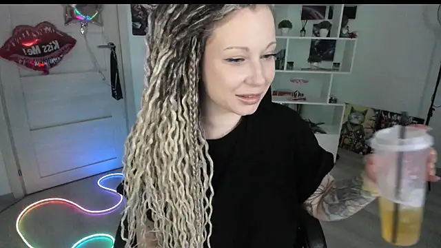 HoneySallyMoore online show from March 2026 03:11:02 PM