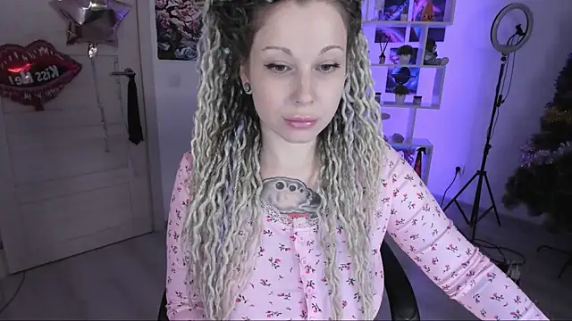 HoneySallyMoore online show from November 2025 02:04:01 AM