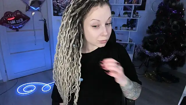 HoneySallyMoore online show from January 2026 05:30:01 PM