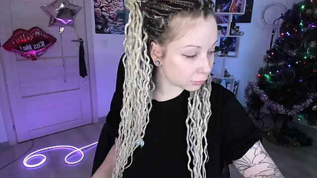 HoneySallyMoore online show from January 2026 03:01:02 AM