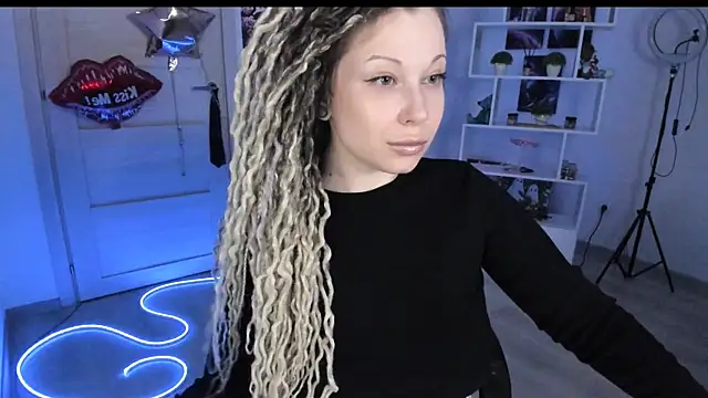 HoneySallyMoore online show from February 2026 04:48:02 PM