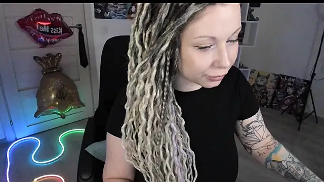 HoneySallyMoore online show from May 2026 08:15:02 PM