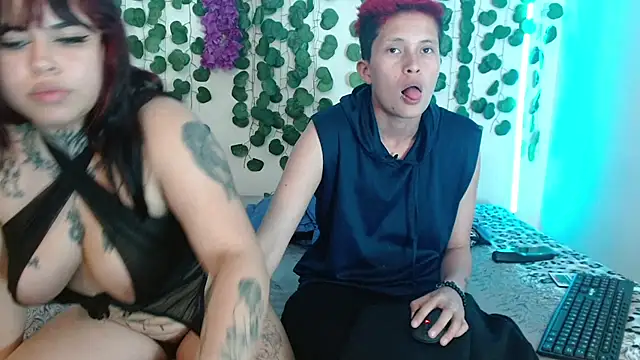 Snapshot of duo_peludoo chatting on March 2025 02:52:01 AM duo peludoo online show from March 2025 02:52:01 AM