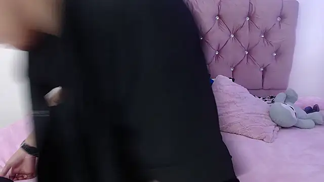 Snapshot of duo_peludoo chatting on December 2025 05:45:01 PM duo peludoo online show from December 2025 05:45:01 PM