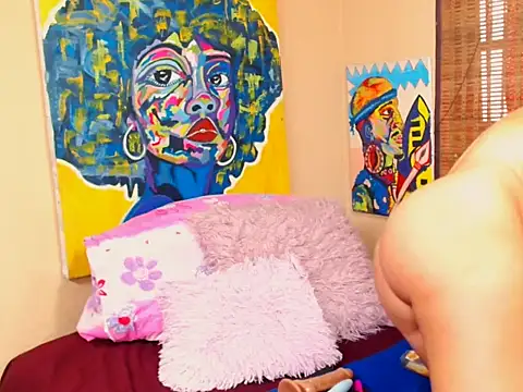 Snapshot of AfricanChinese chatting on February 2026 07:05:01 AM AfricanChinese online show from February 2026 07:05:01 AM