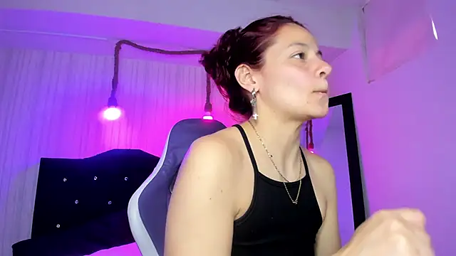 nicky angel1 online show from November 2025 07:50:01 PM