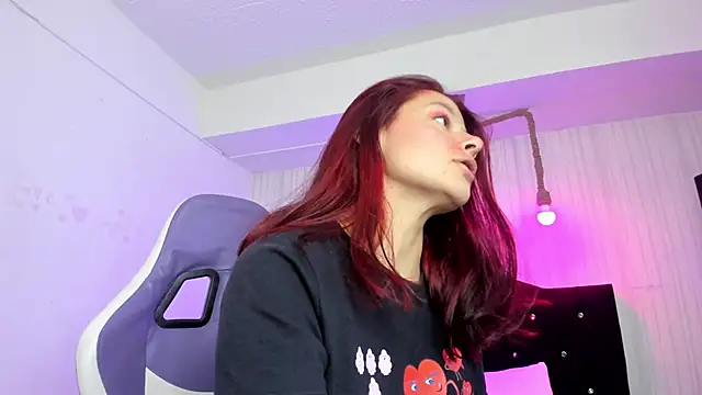 nicky angel1 online show from October 2025 06:40:01 PM