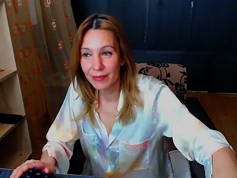 hannaha online show from March 2026 07:26:01 PM