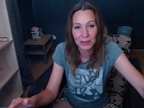 hannaha online show from June 2026 07:02:02 PM