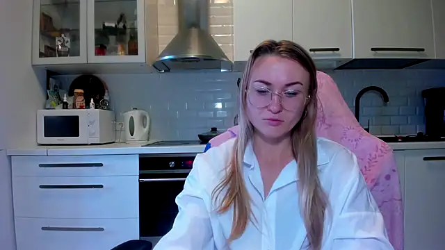 your Goddess Eva online show from October 2025 08:26:02 AM
