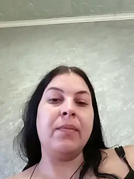 Greta Tamar online show from November 2025 05:50:02 AM